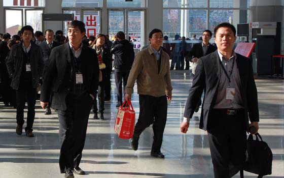 安邦集團參加中國（北京）國際供熱通風空調(diào)、衛(wèi)生潔具及城建設備與技術展會現(xiàn)場(圖2)